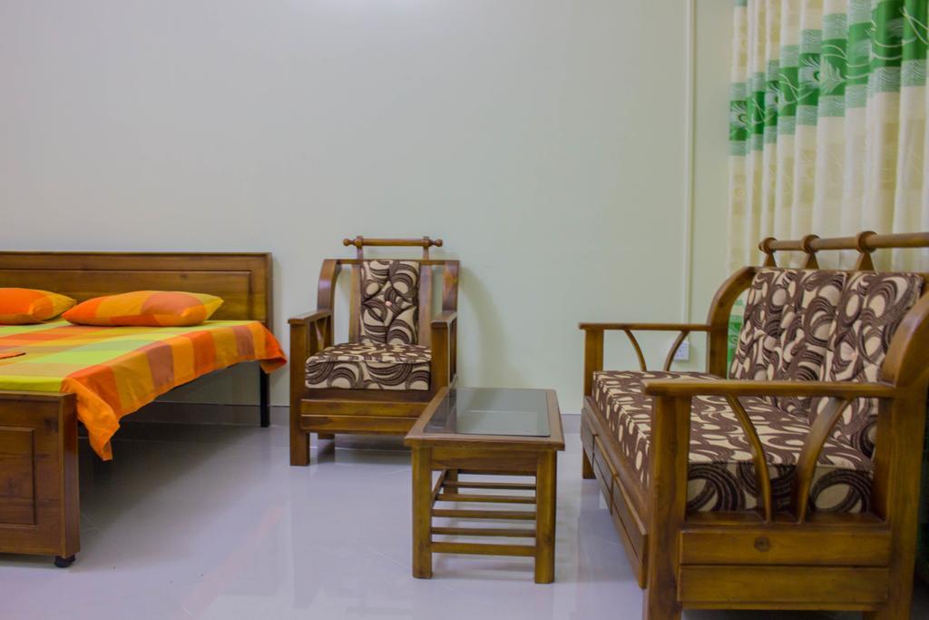 สัตโยทัย เรสซิเดนซ์ Bed & Breakfast แคนดี้ ภายนอก รูปภาพ