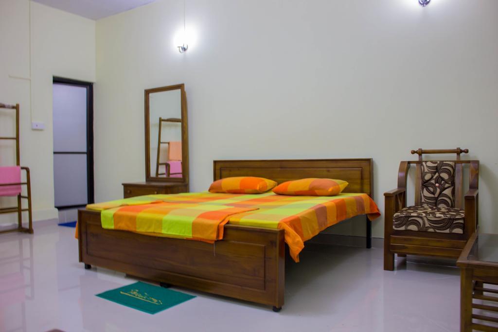 สัตโยทัย เรสซิเดนซ์ Bed & Breakfast แคนดี้ ภายนอก รูปภาพ