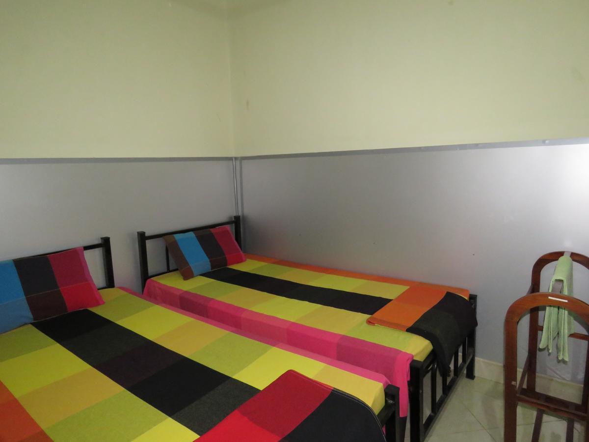 สัตโยทัย เรสซิเดนซ์ Bed & Breakfast แคนดี้ ภายนอก รูปภาพ